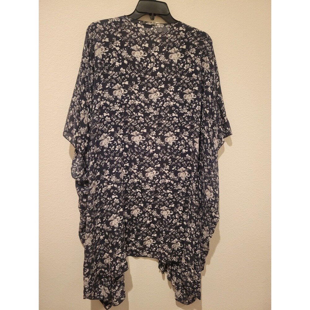 Brandy Melville Black Floral Kimono Cardigan Made in Italy Boho Hippie One Size